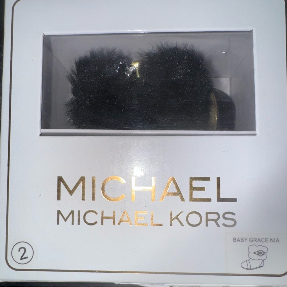 🖤 Michael Kors Black Faux Fur Baby Boots - Size 2 (DAMAGED BOX) 🖤